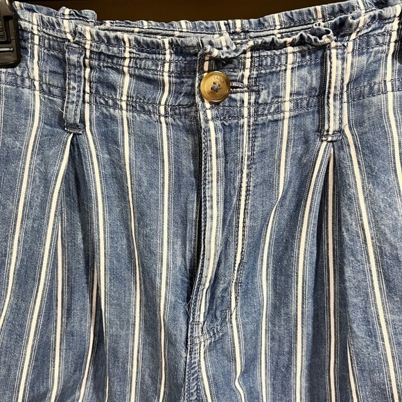 American Eagle High Waist Paperbag Denim Jean Short Size 8 Y2K Preppy Retro - Picture 7 of 11